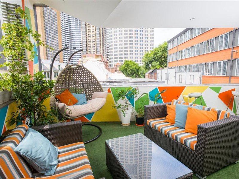 Yha Sydney Harbour Hostel Εξωτερικό φωτογραφία The rooftop garden at the hotel